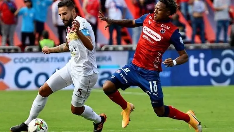 Soi kèo chuẩn trận đấu JEF United Chiba vs Roasso Kumamoto từ chuyên gia